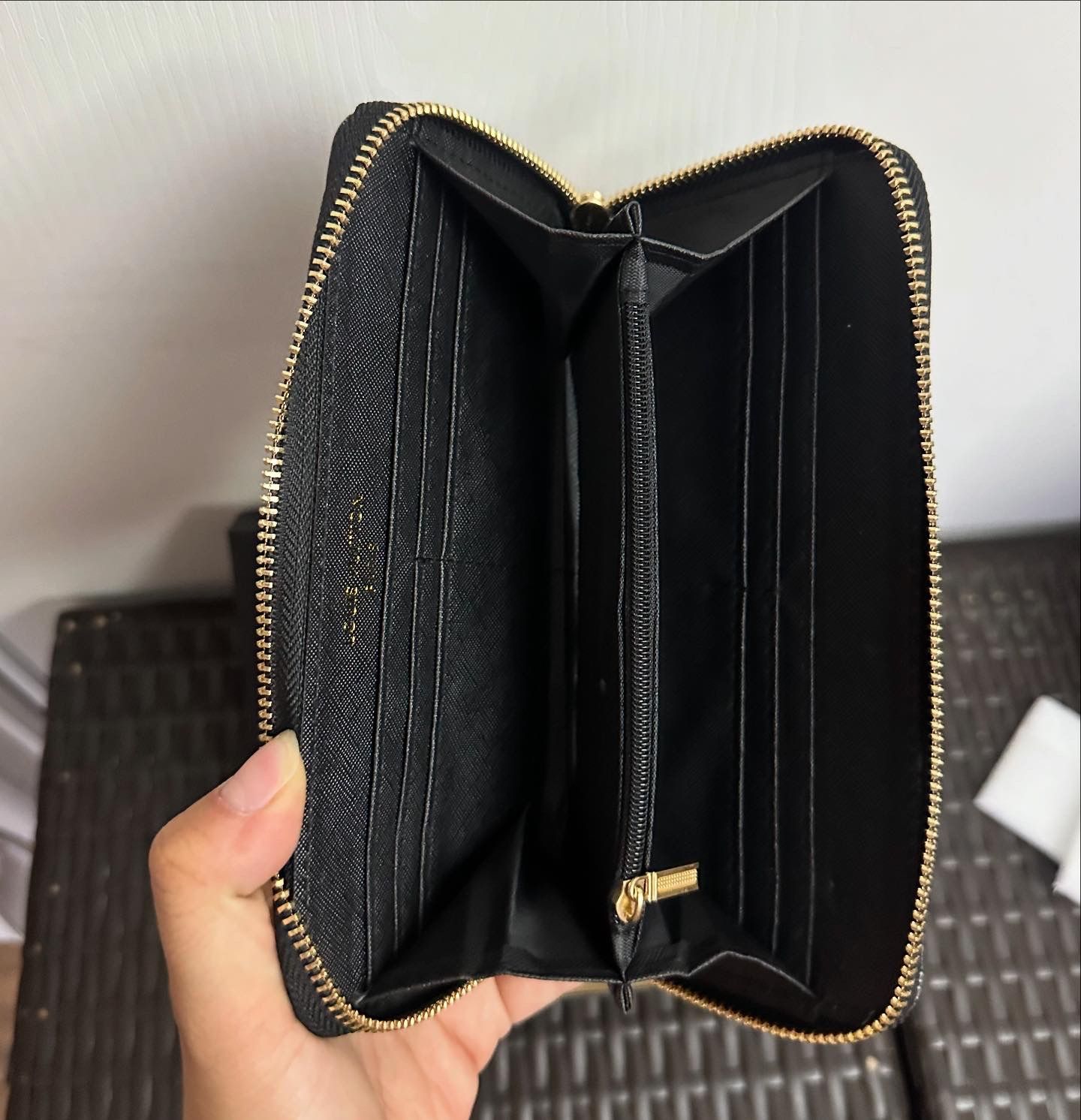 Re. (pli). C@ - Wallet With Box - $50