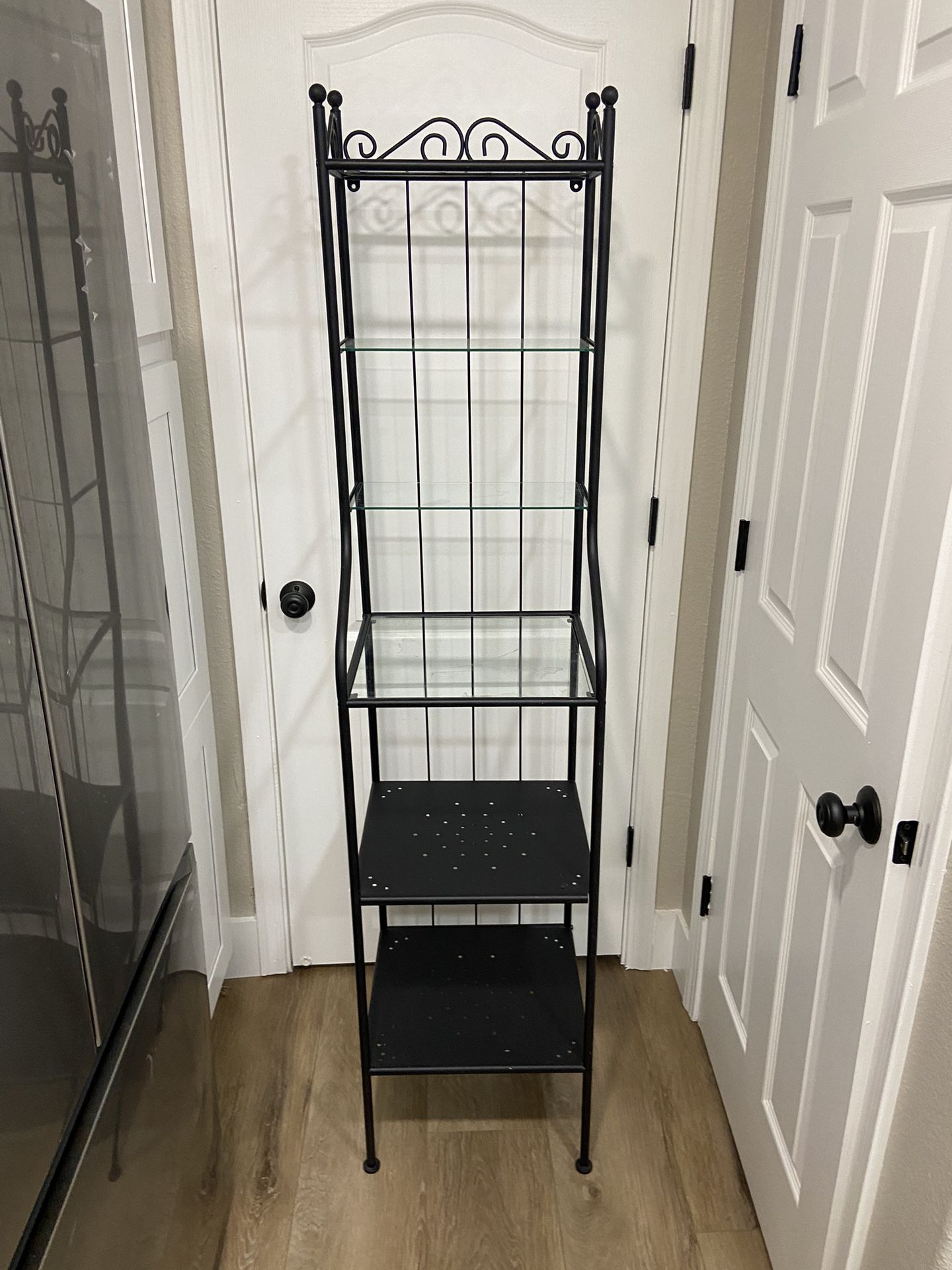 Metal And Glass Shelving Unit 