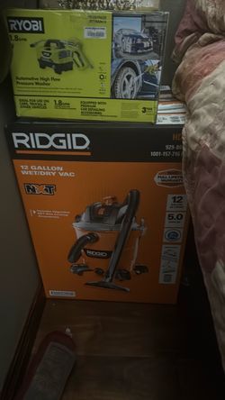 12 gallon wet/dry vac Ridgid 5.0 peak hp