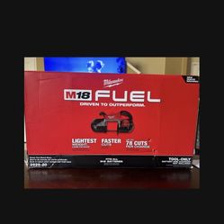 Milwaukee M18 Fuel Deep Cut Band Saw 