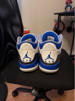 Jordan 4 racer blues size 10.5