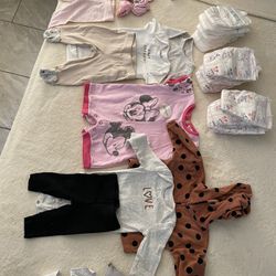 Baby's Clothes 