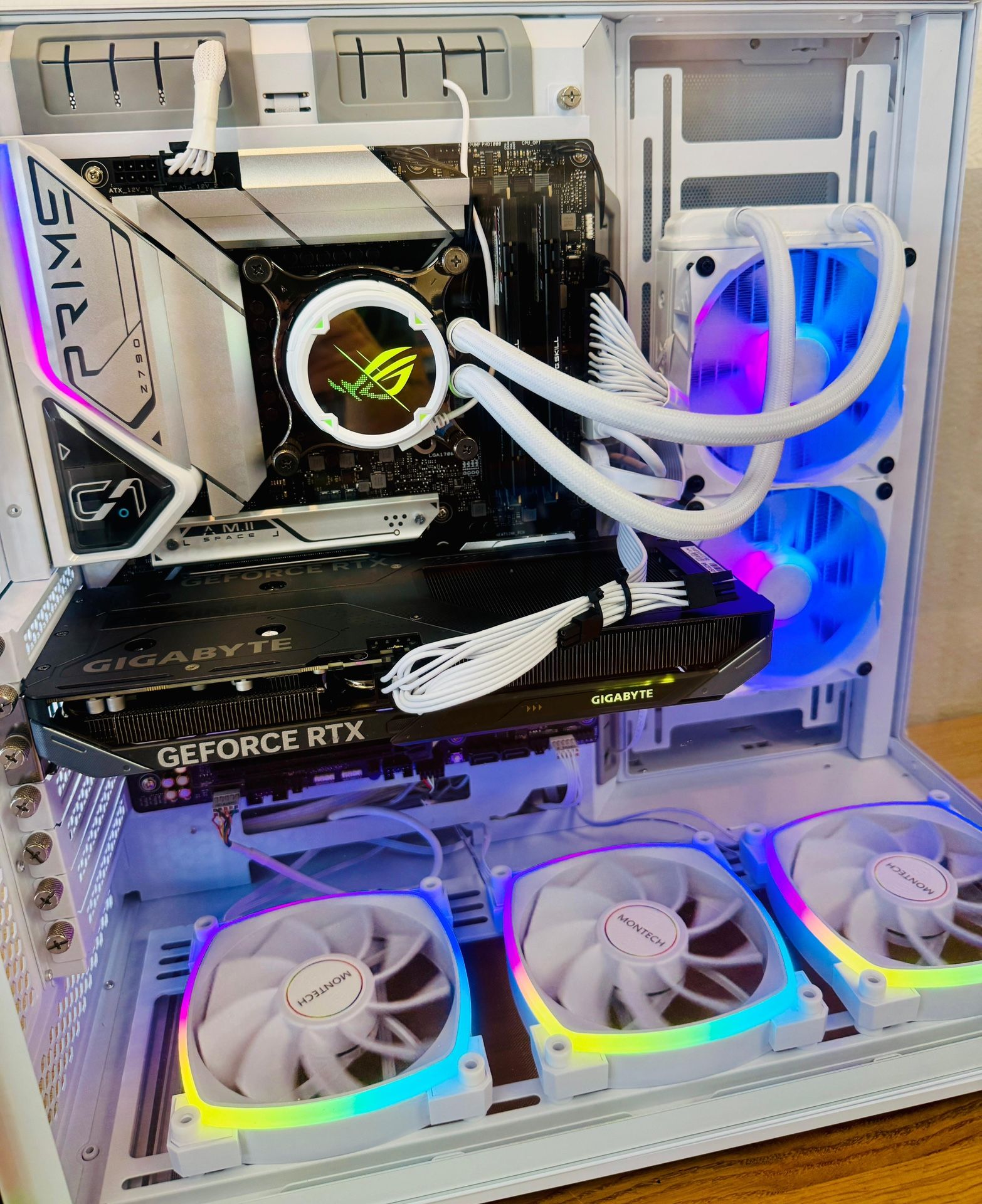 Gaming Computer Lian Li🔥 i7PROCESOR RTX 5060 Ti GRAPHICS $0 DOWN FINANCING AVAILABLE