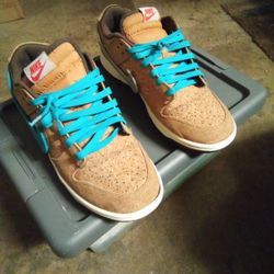 Nike Cork Low Top Size 10 