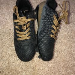 Boy Soccer Shoes 