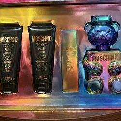 Moschino Toy 2 Pearl Gift Set
