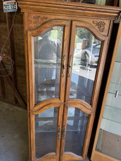 Antique Shelf For Collectibles , glass And Mirror