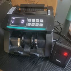 Kolibri Bill Counter with External Display