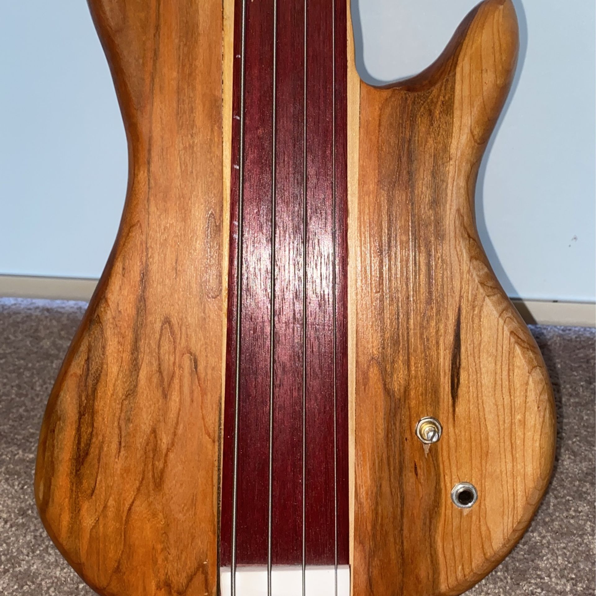 Wishbass Fretless Short Scale Bass Guitar W/ Piezo Pickup