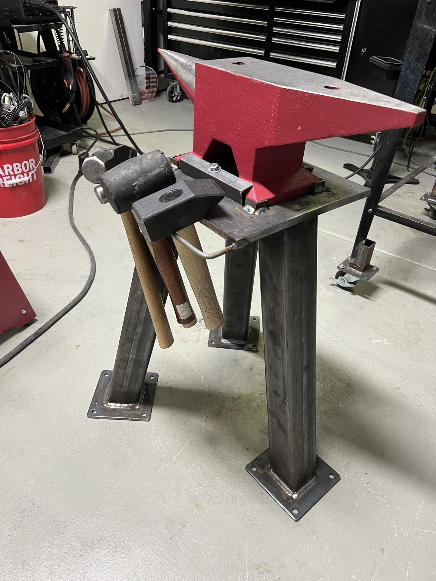 Anvil Stand