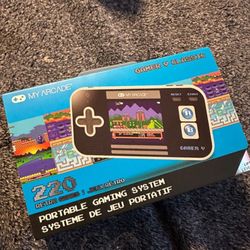 My Arcade Pocket Player Portable Gaming System 220 Retro Games