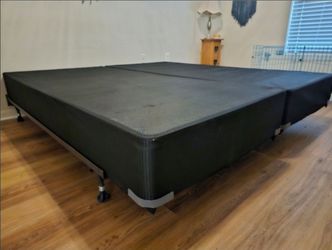 New Queen box spring