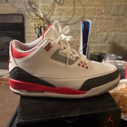 Air Jordan Retro 3s 9.5