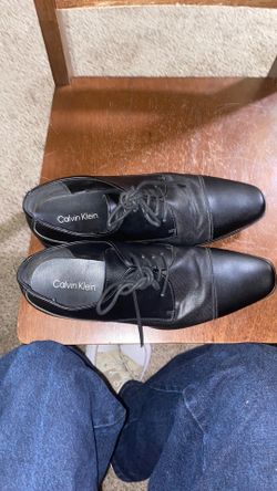 Calvin Klein Bram cap toe Oxford dress shoes