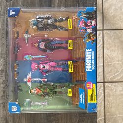 FORTNITE Squad Mode 4 Figure Pack
