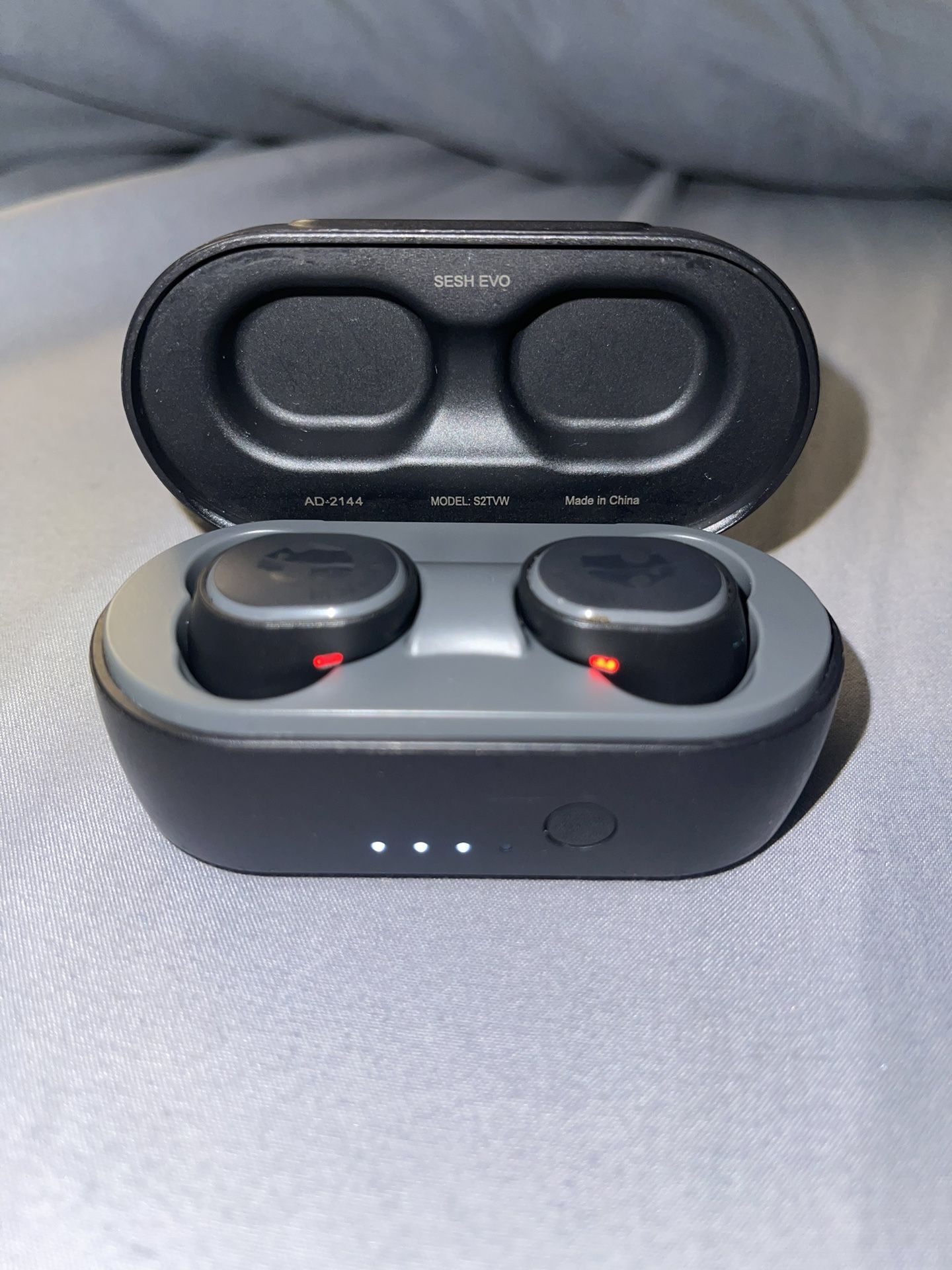 SKULLCADY WIRELESS EARBUDS