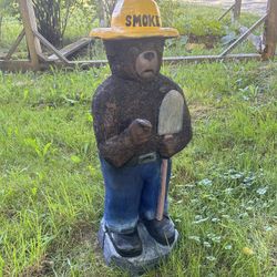 Smokey The Bear Sculpture