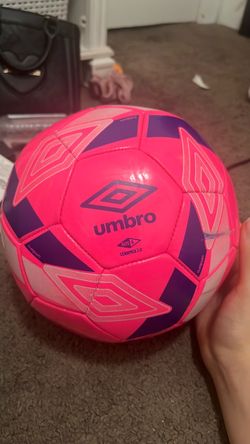 Umbro Ceramica 2.0 Size 5 Soccer Ball