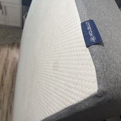 Queen Mattress 
