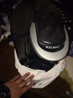Keurig K50 Classic Series Single Serve Coffee Maker