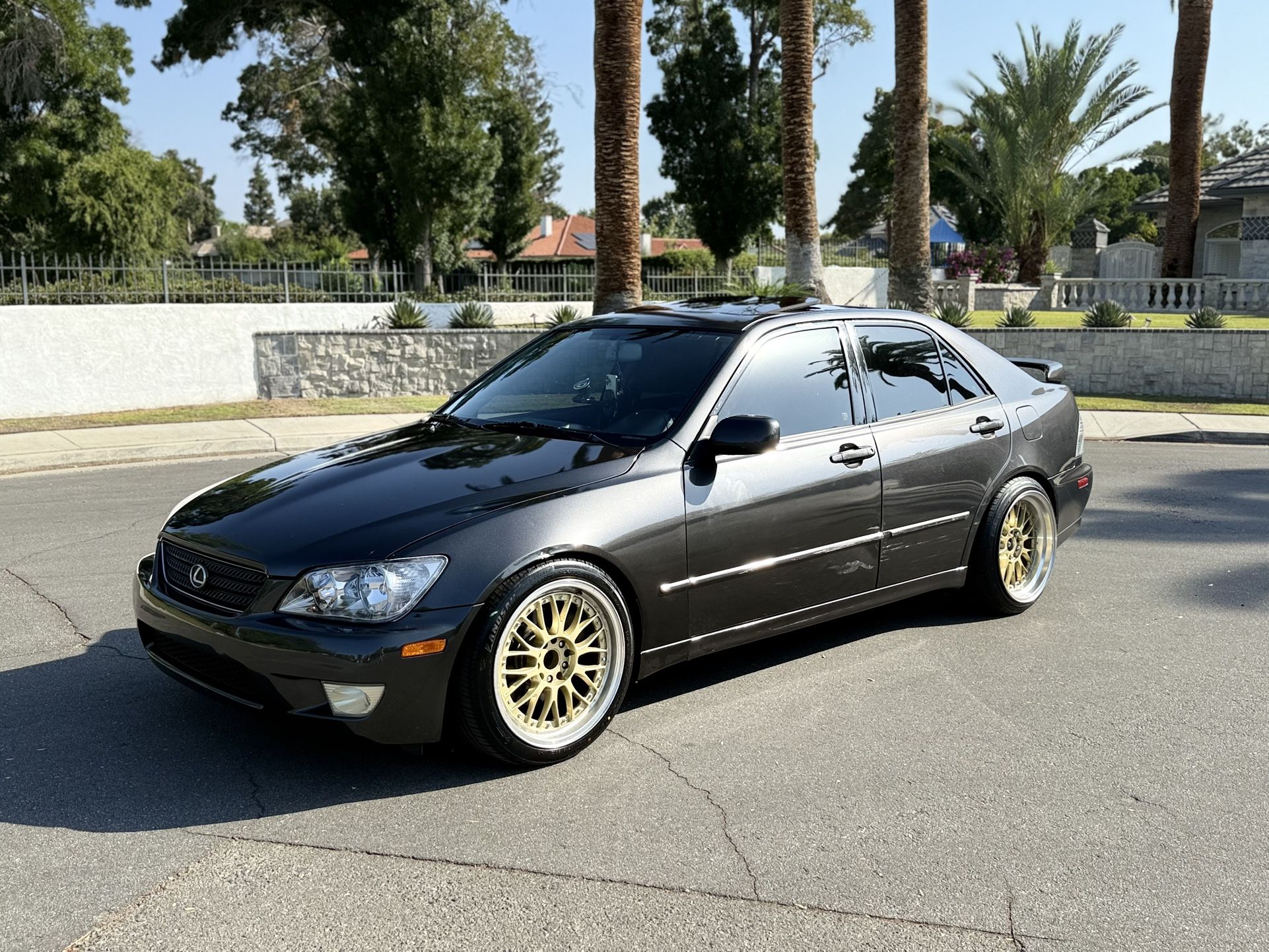 2002 Lexus IS 300