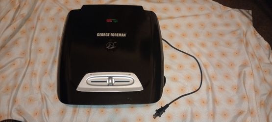 George Foreman grill 4th of July grill equipment barely used and clean