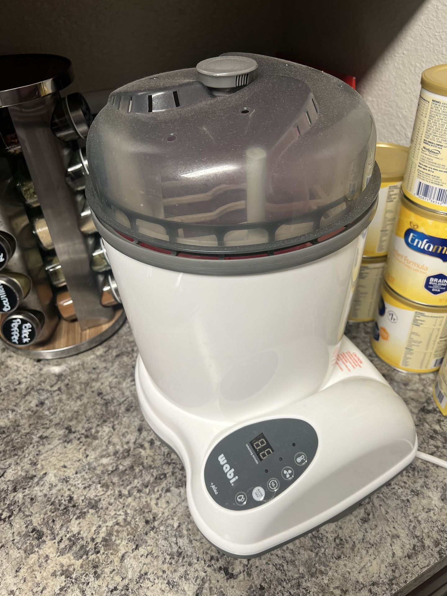 Wabi Sterilizer + Dr Brown Baby Bottles