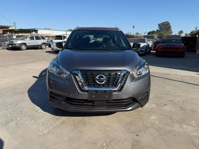 2020 Nissan Kicks
