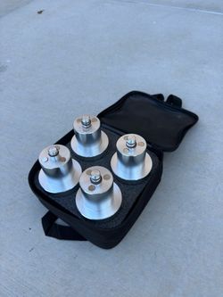 EV Jack Pucks