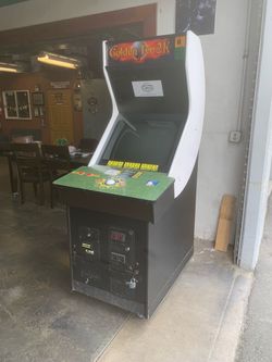 Golden Tee 2K Arcade Cabinet