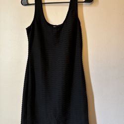 Black Wavy Striped Texture Tank Top Dress size M  Bodycon style tank top dress from Target. It has an all-over wavy ribbed texture. Size medium.  Goth
