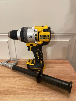 New Dewalt 20V XR 3-Speed Hammer Drill (Tool Only Solo Herramienta)