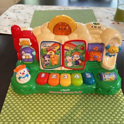 VTech Discover Nursery Farm Toy