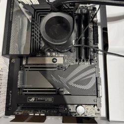 Intel 13900k , Asus Aaron Maximus Mono 16gb DDR5, NZXT LCD Aio