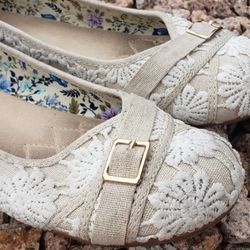 Womens Flats Size 8.5