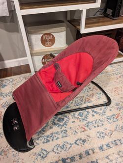 Baby Bjorn Bouncer: Color Red