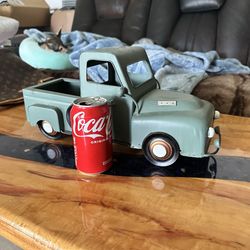 $5 Antique Truck Decor