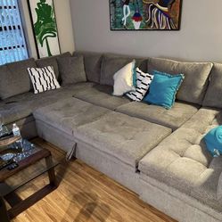 Cindy Crawford Pullout Sectional Couch (Delivery Available!)