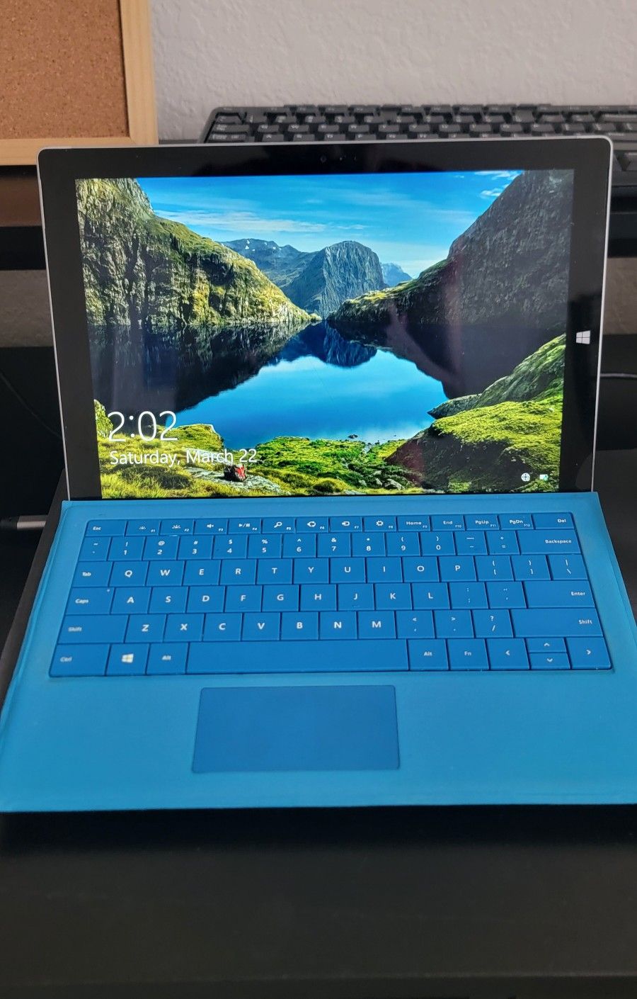 Microsoft Surface Laptop