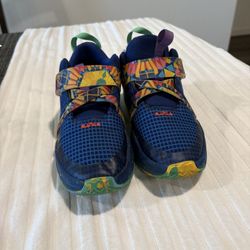 Nike LeBron Witness 7 Size 3