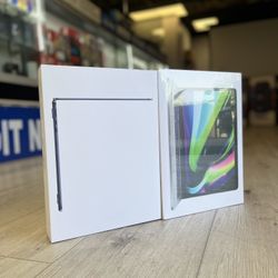 MacBook Pro 13 Inch M2 Chip & MacBook Air M2 Chip Available 