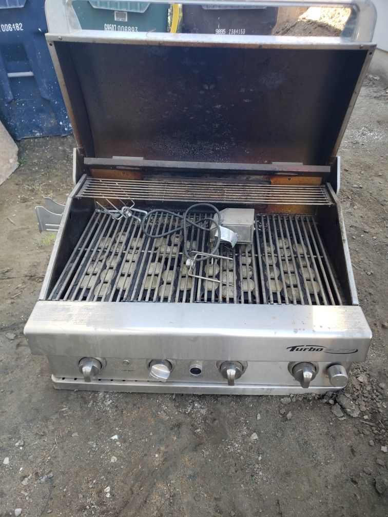 32" BBQ & Double Sideburner