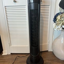 Omnibreeze Black Tower Fan 