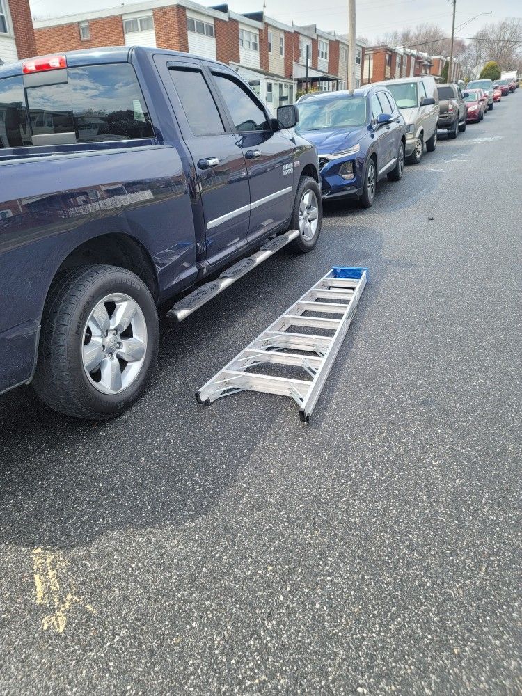 8 ft ladder
