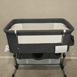 New Baby Bassinet