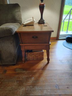 End table with storage