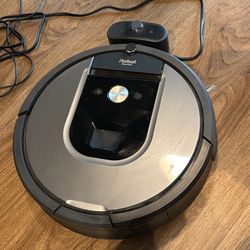 iRobot Roomba 