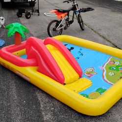Blow Up Water Thing 