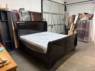 King bed $360