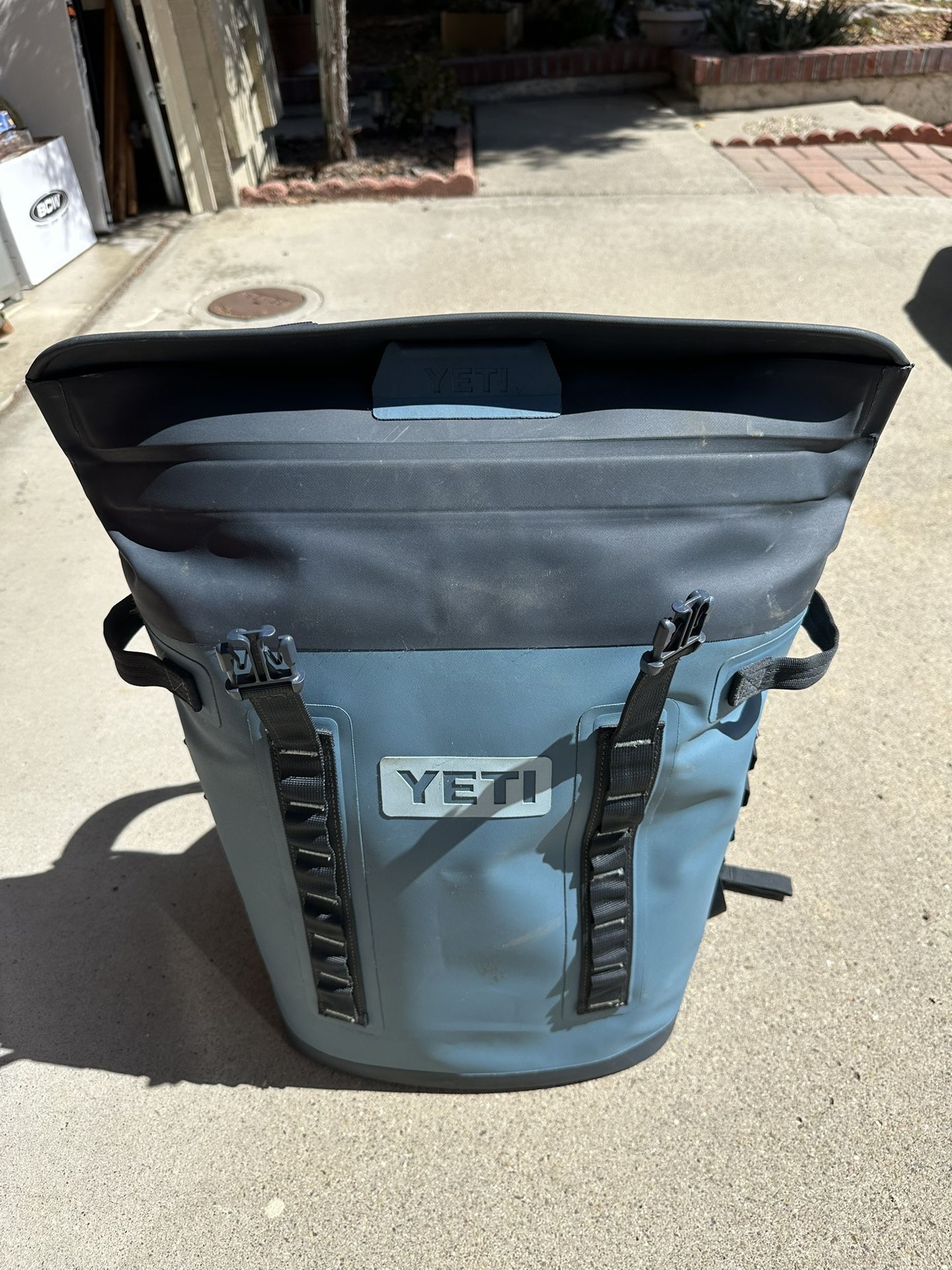 Yeti M20 Hopper Backpack Cooler
